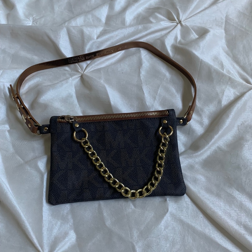 NWOT Michael Kors Brown/Tan Logo Print Belt Bag sz S